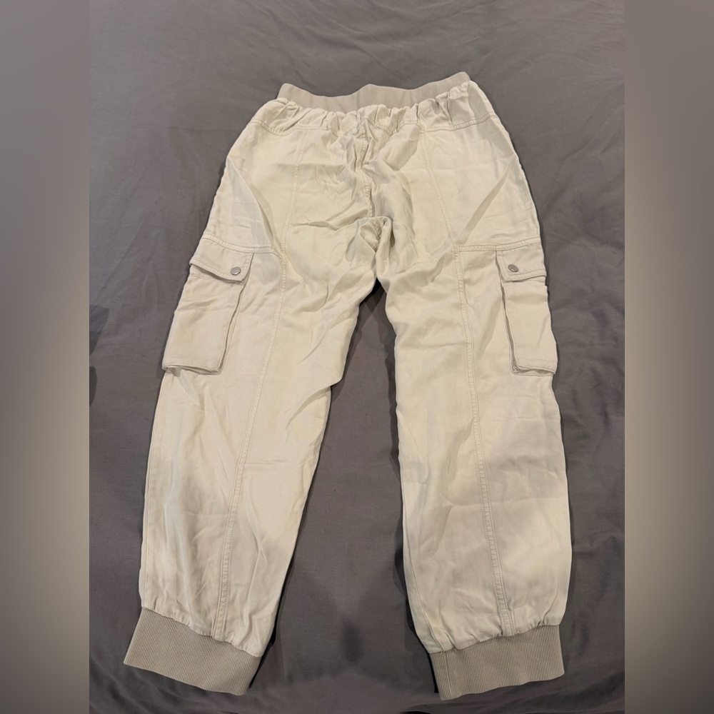 By Anthropologie Cargo Jogger Pants – Size Medium